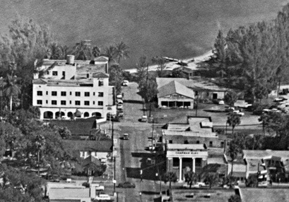 Harbor City Hotel from the street