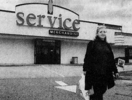Service Merchandise closing sale in Melbourne